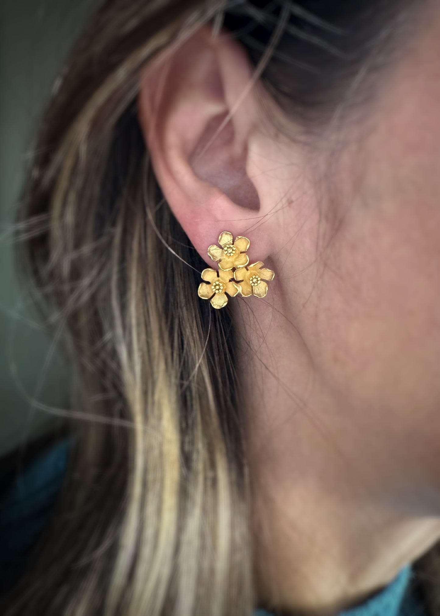 Estate 18k + Flower Trio Earrings