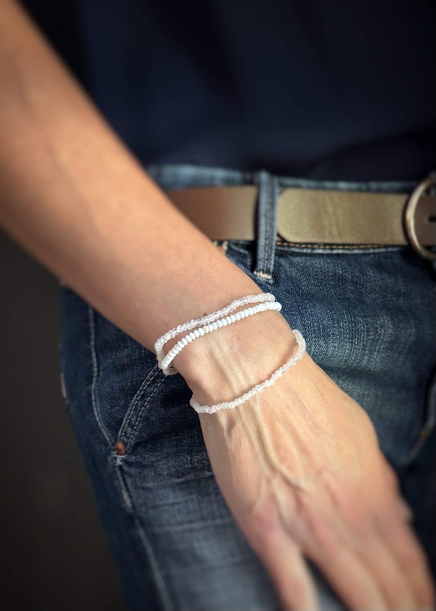 Faceted Mother of Pearl Bead Stretch Bracelet