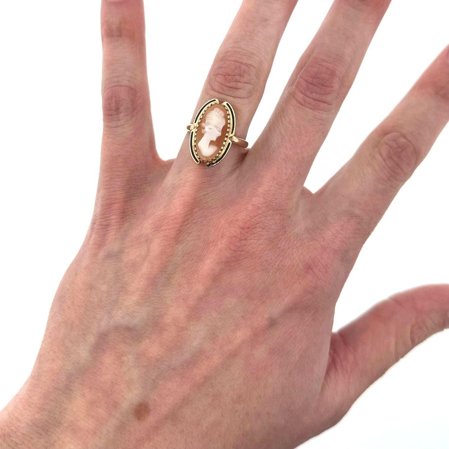 Estate 10k + Elongated Oval Shell Cameo Ring