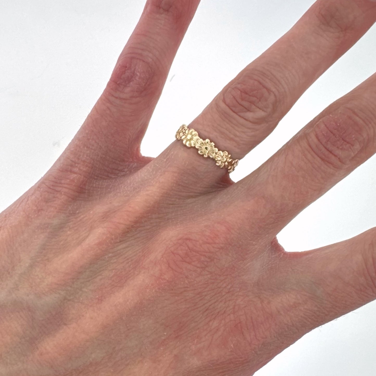 Estate 14k + Flower Band