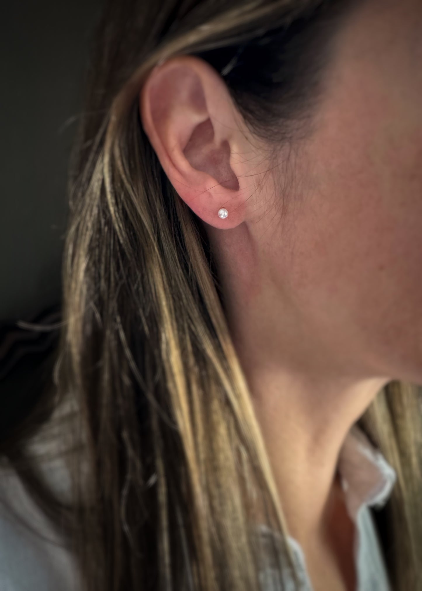 14k + 4mm Pearl Stud Earrings