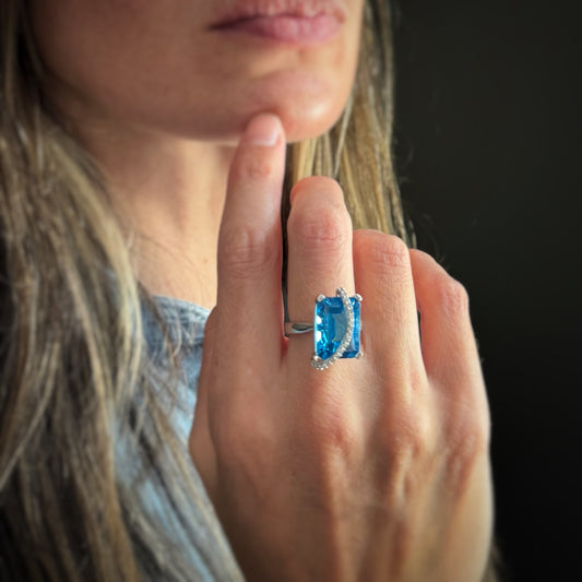Estate 14k + Blue Topaz & Diamond Ring