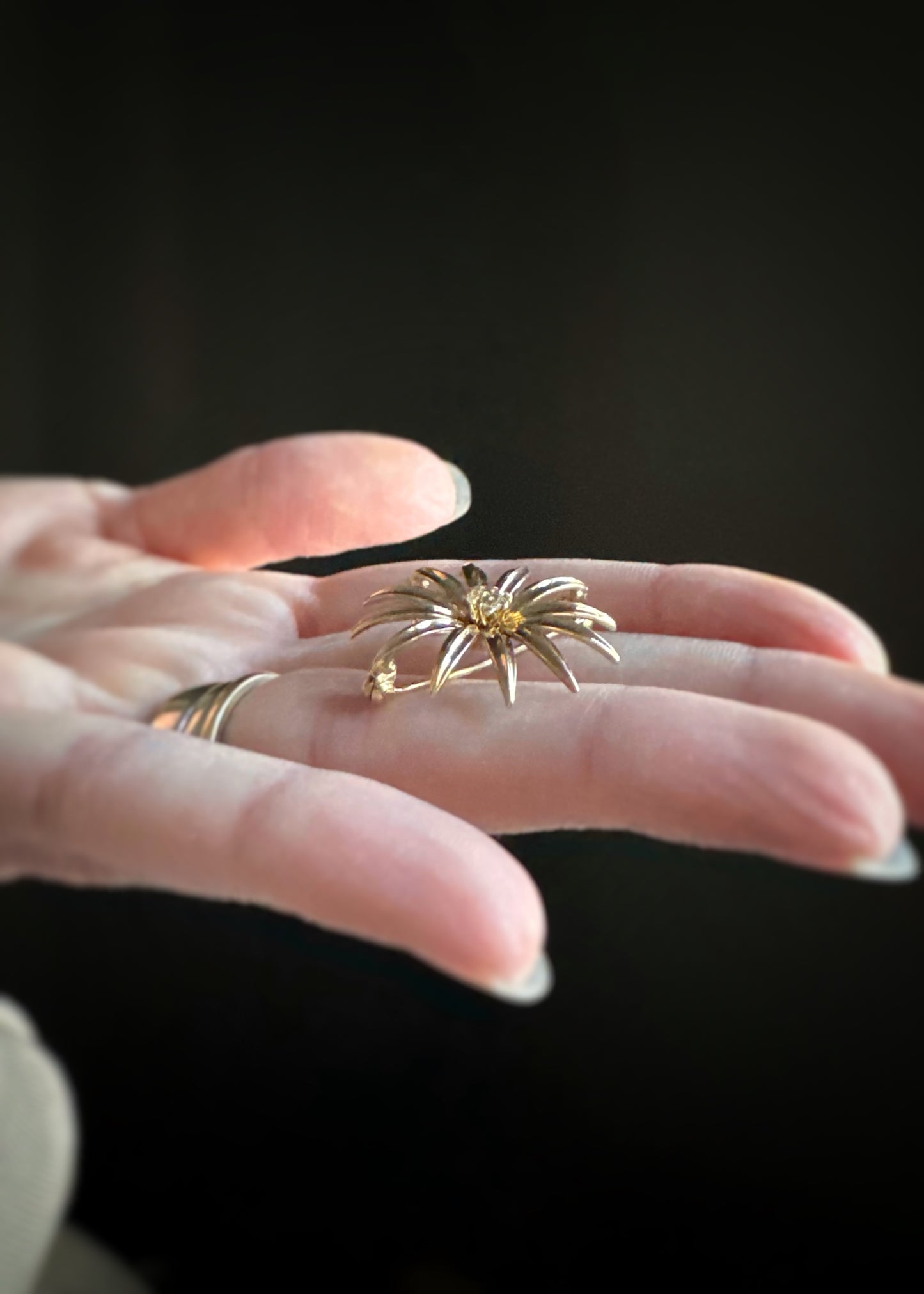 Estate 14k + Diamond Flower Brooch