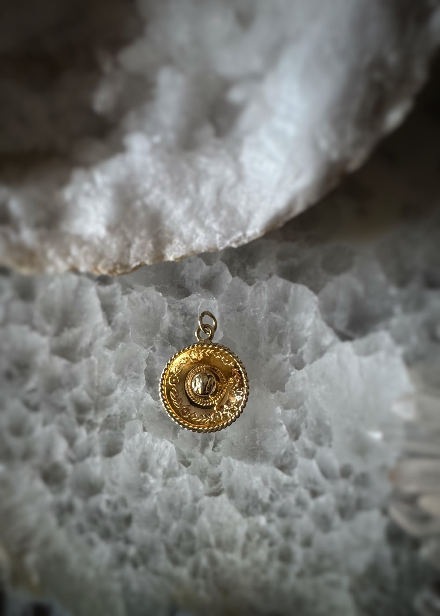Estate 14k + Sombrero Charm
