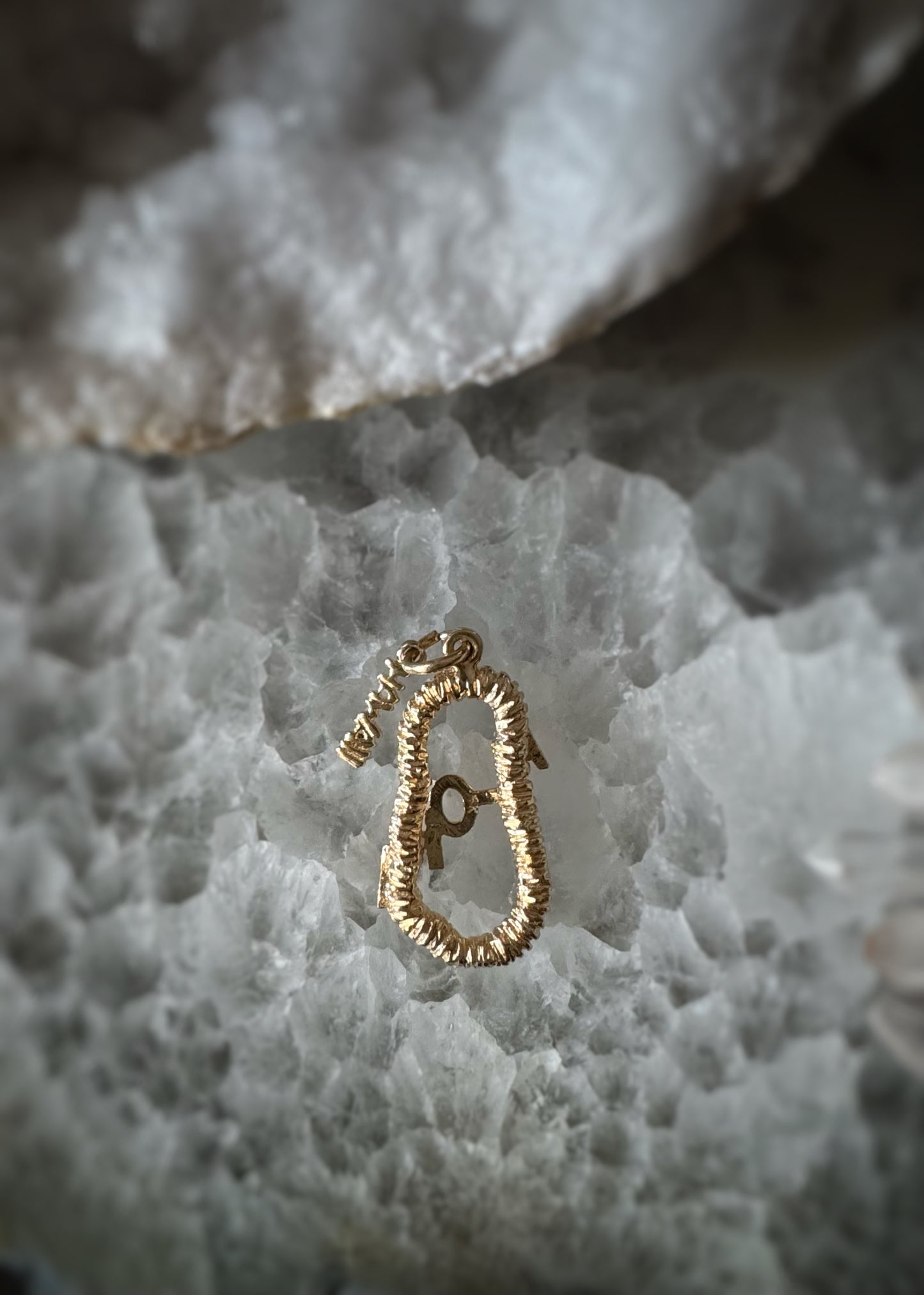 Estate 14k + Hawaii Aloha Lei Charm