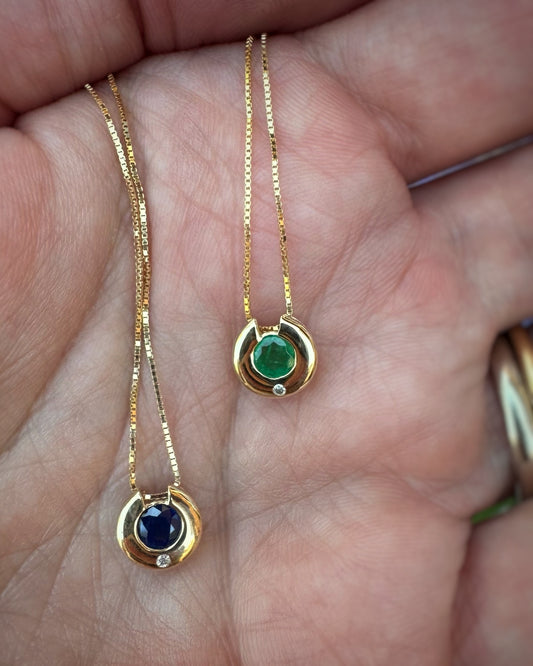Estate 14k + Sapphire Circle Pendant Necklace