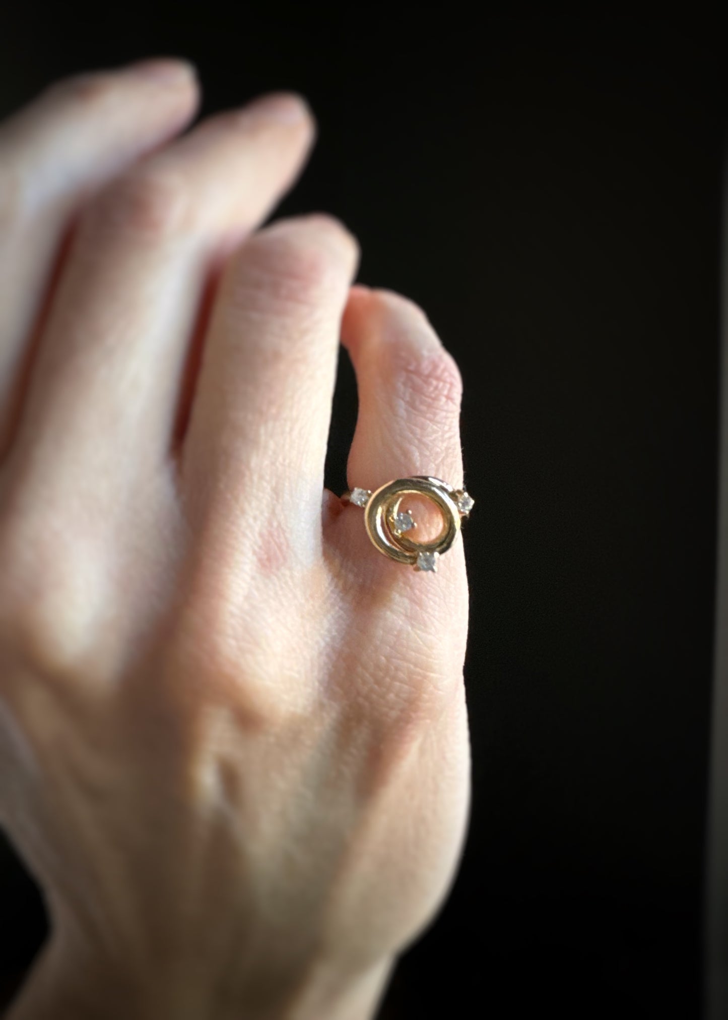 Estate 14k + Diamond Swirl Ring