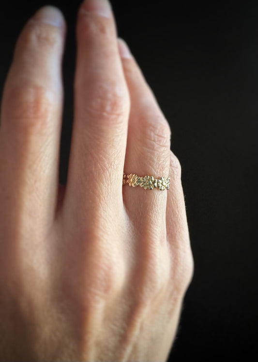 Estate 14k + Flower Band