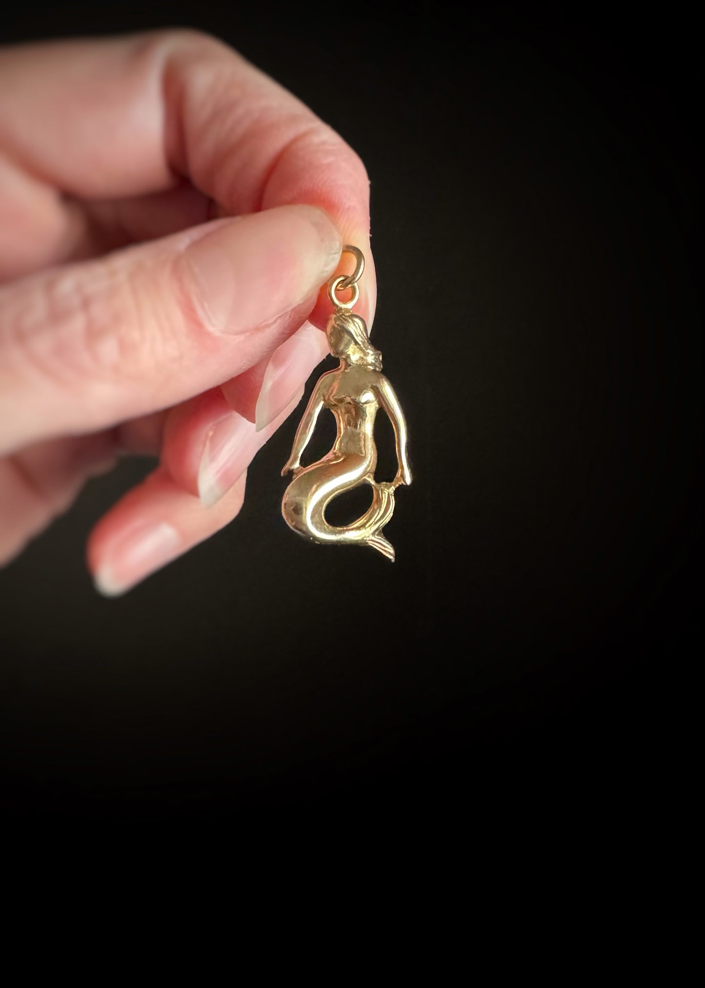 Estate 14k + Mermaid Charm