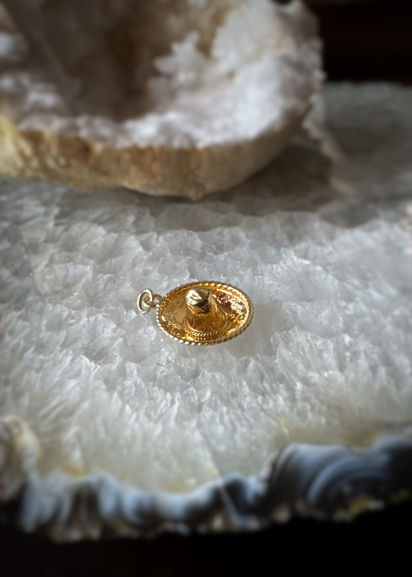 Estate 14k + Sombrero Charm