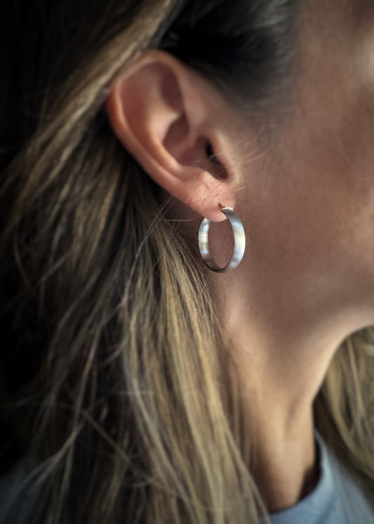 Estate 14k + Classic Hoop Earrings