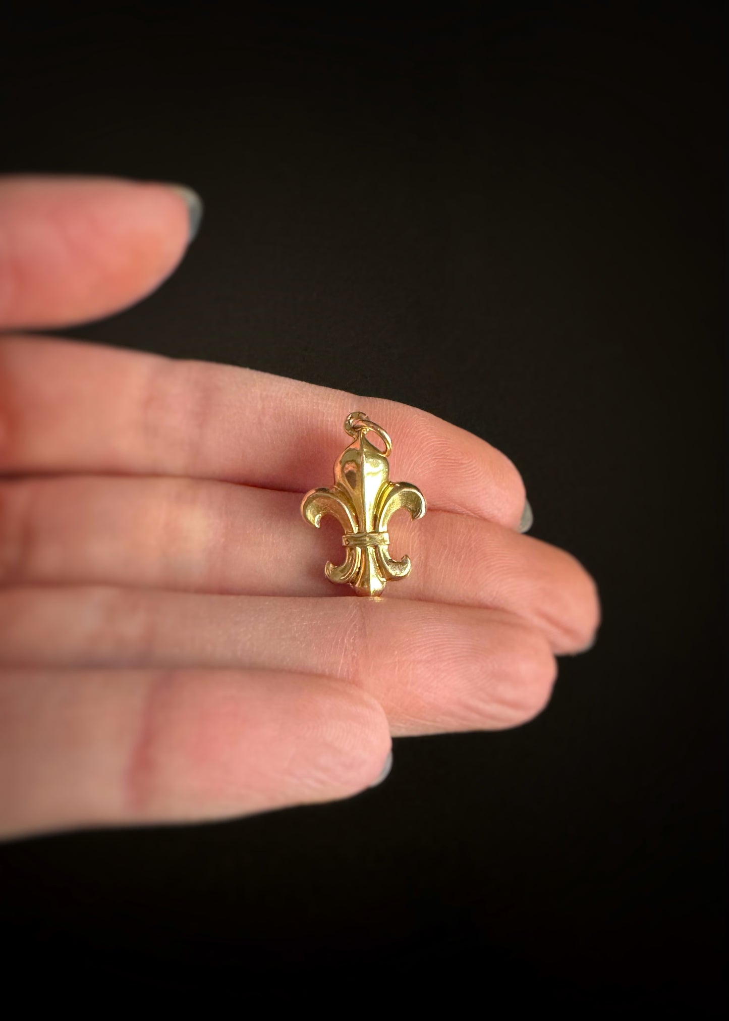 Estate 14k + Fleur-de-lis Charm