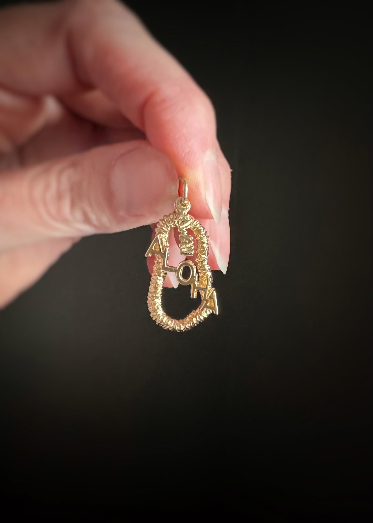 Estate 14k + Hawaii Aloha Lei Charm