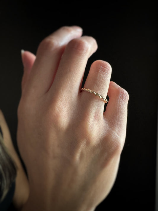 Estate 14k + Twisted Rope Band