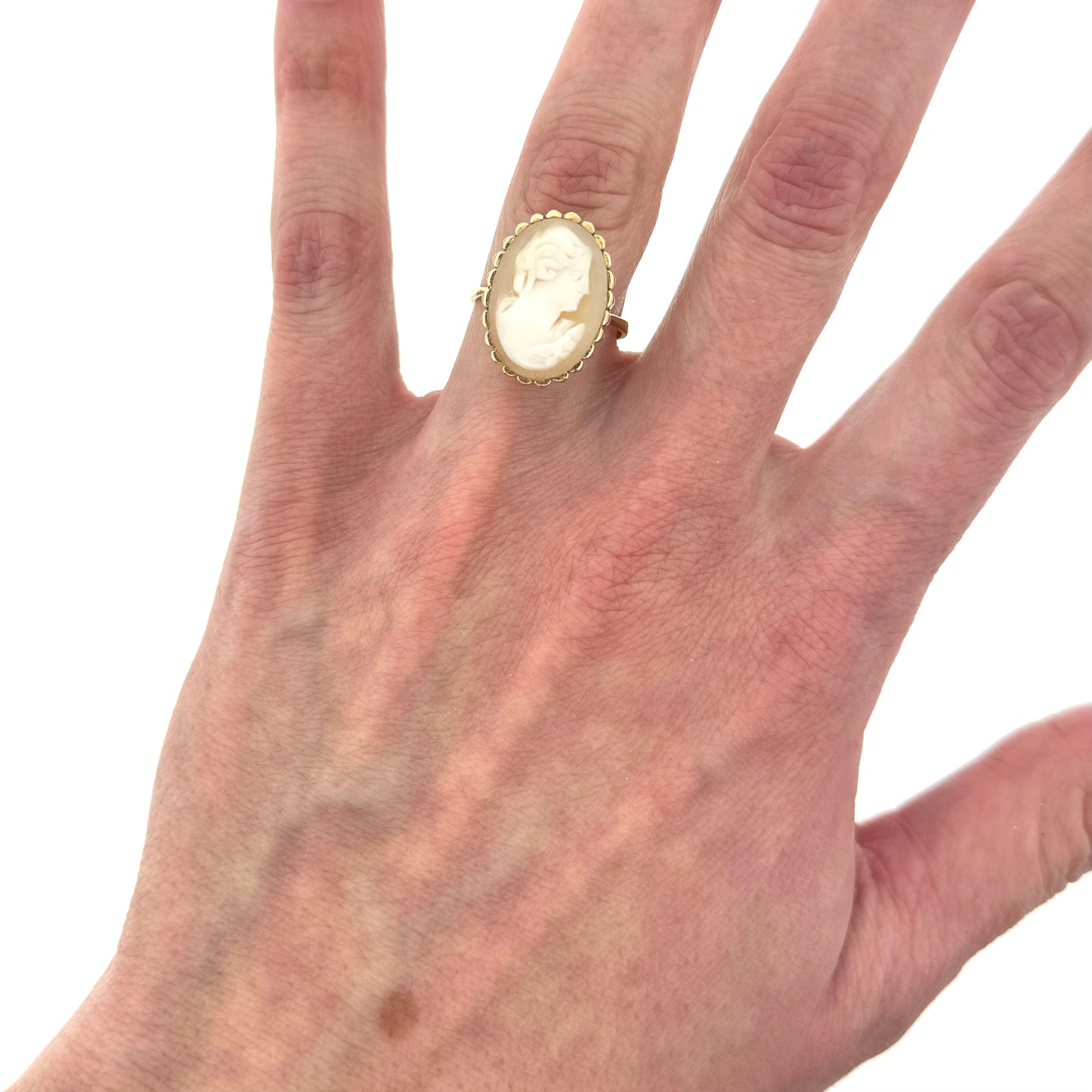 Estate 18k + Oval Shell Cameo Ring